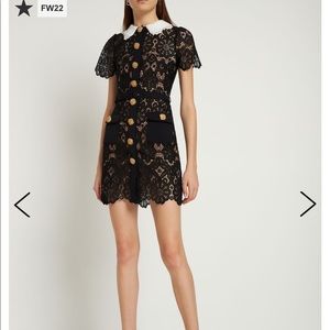 SELF-PORTRAIT
FLORAL LACE MINI DRESS